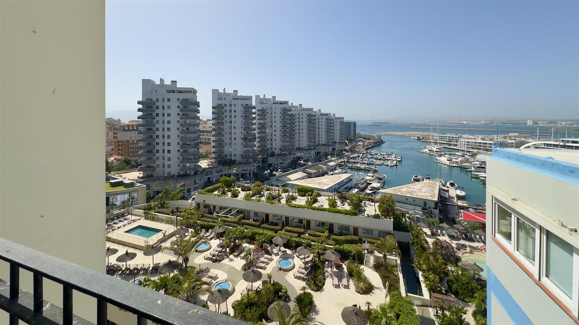 Image of Apartment - 1 Bedrooms - 1 Bathrooms for Rental in Portland House-Gibraltar, Image 1